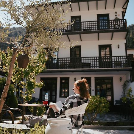 Maya Hostel Berat Ngoại thất bức ảnh