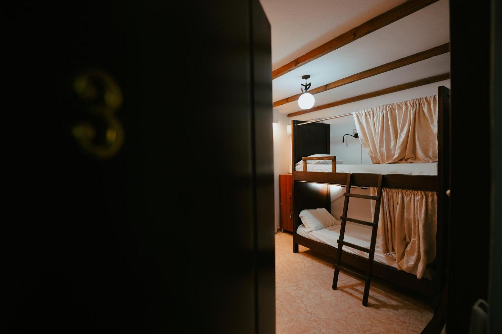 Maya Hostel Berat Ngoại thất bức ảnh